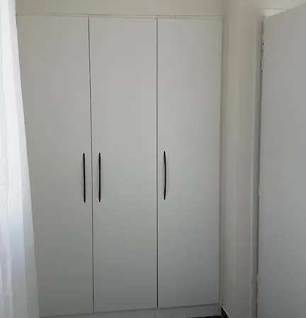 J & M Apartment *